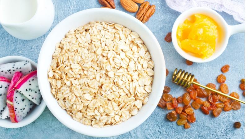 The Health and Weight Loss Benefits of Oats