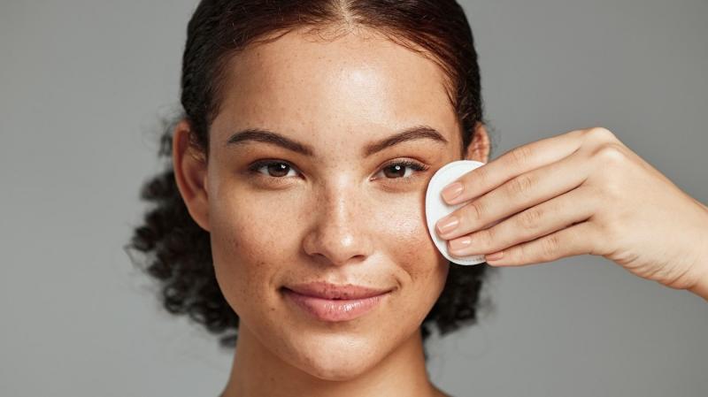 Home Skin Care: A Step-by-Step Guide to Deep Cleansing