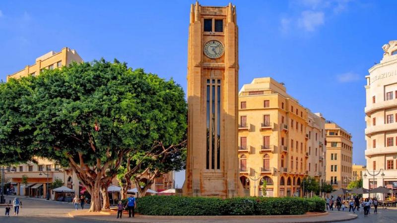 Top Activities in Beirut's Nejmeh Square for Culture and Fun