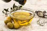 زيت الزيتون اللبناني
زيت الزيتون اللبناني