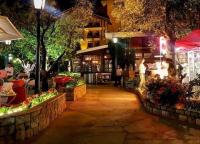 Romantic restaurants in Broumana Romantic restaurants in Brummana