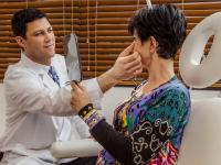 أطباء وجراحي التجميل