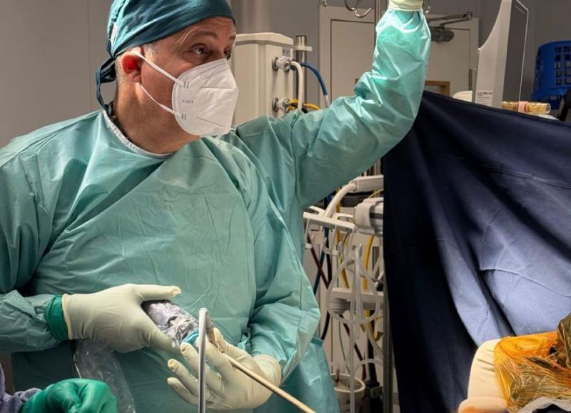 Hôtel-Dieu de France Hospital Advances in Minimally Invasive Breast Cancer Surgery