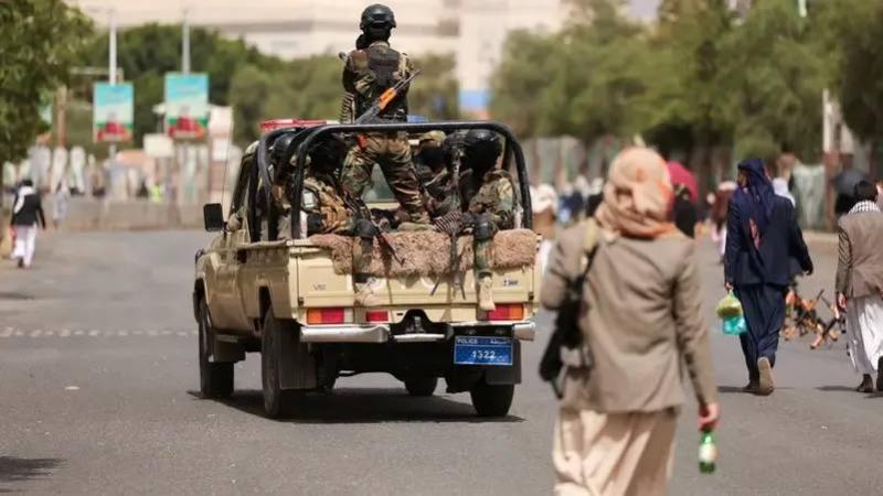 Houthi Attacks Target Residential Areas in Marib with Missiles and Drones