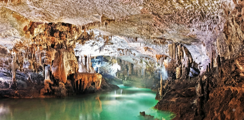 How to Reach Jeita Grotto: A Comprehensive Guide