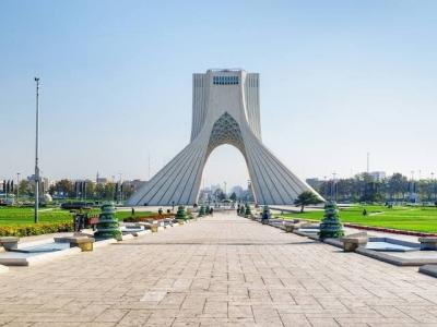 طهران تمسك بورقة هرمز... تحذير من سقوط المسار الدبلوماسي