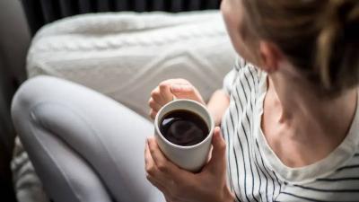 ماذا يحدث للجسم عند شرب القهوة يومياً؟