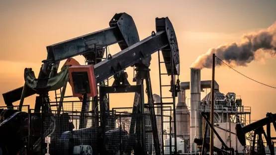 Iraq Seeks Oil Export Exemption from Iran Amid Hormuz Straits Concerns