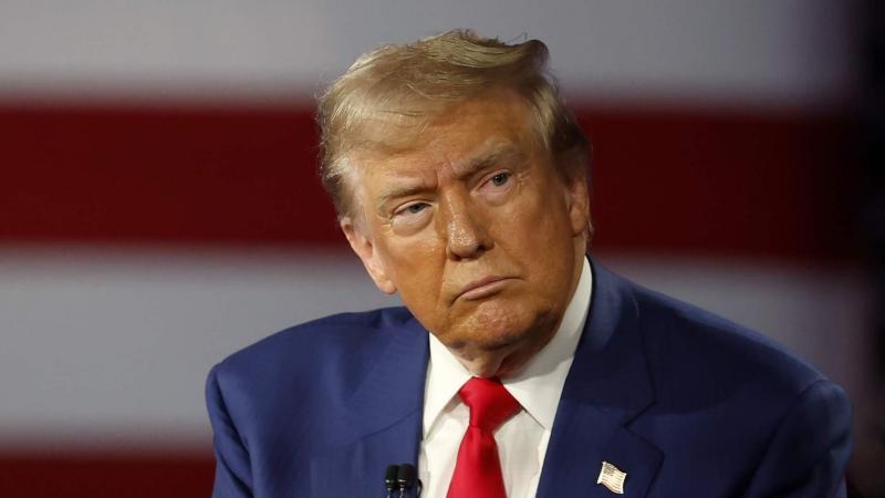 Trump Warns Iran: Agreement or Total Collapse