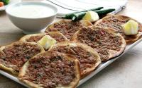 كيف تقدم الصفيحة البعلبكية؟
كيف تقدم الصفيحة البعلبكية؟
