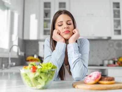 ما سبب الشعور بالجوع بعد الأكل مباشرة؟