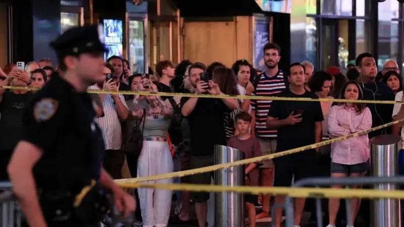 Video Captures Chaos in Times Square as Knife-Wielding Woman Attacks