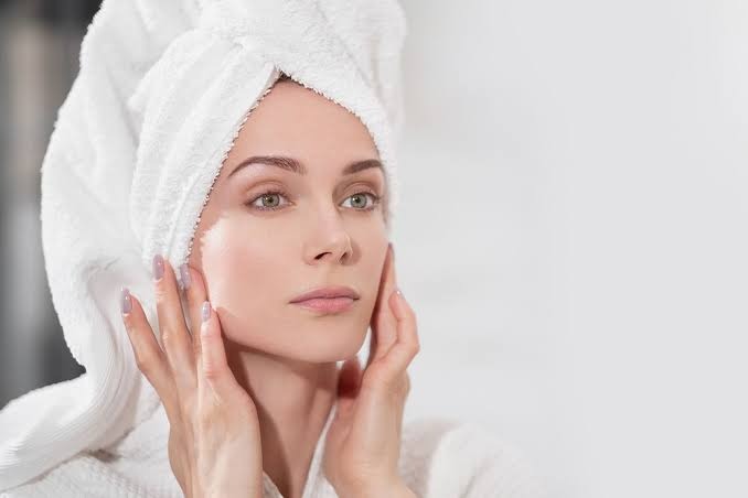 How to Achieve Radiant and Clear Skin: 10 Effective Tips