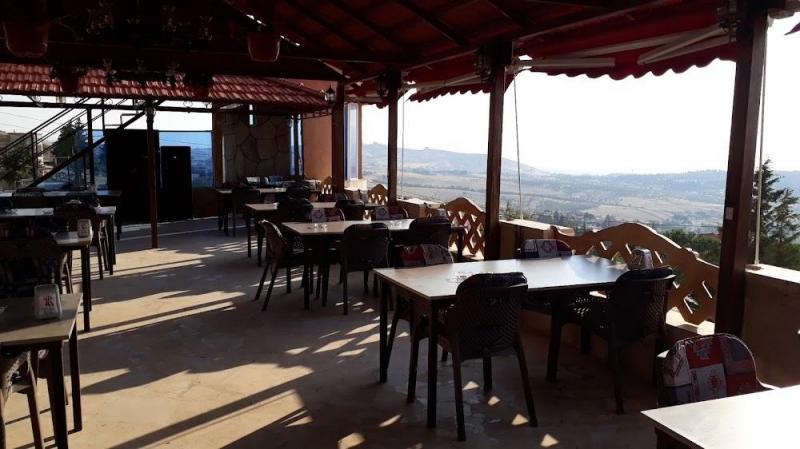 Top 10 Restaurants in Baalbek: Where to Savor Delicious Cuisine