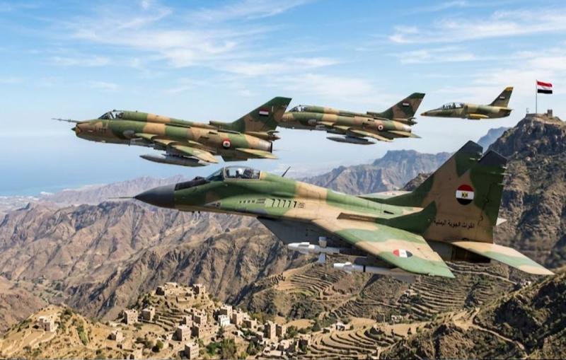 Yemeni Airstrikes Target Missile-Laden Trucks from Mocha to Sana'a
