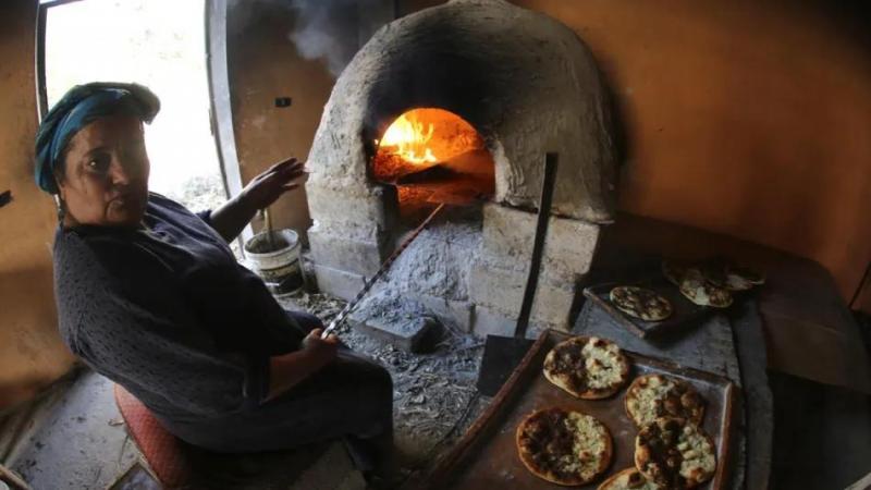 Best Manakish in Zahle: A Culinary Journey