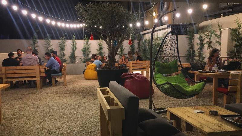 Top Cafes in Administrative Beirut for Coffee Connoisseurs and Cozy Lounges