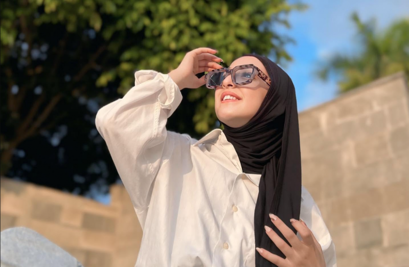 Why is Lea Moore Famous? A Look at Her Social Media Success
