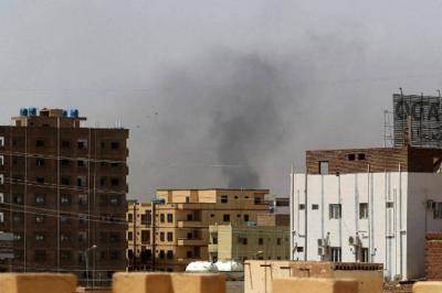مع إستمرار عمليات النزوح من السودان واشنطن ترسل قطعاً بحرية للمساعدة