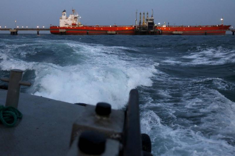 وسط توترات مع طهران.. أميركا تصادر شحنة نفط إيرانية في البحر