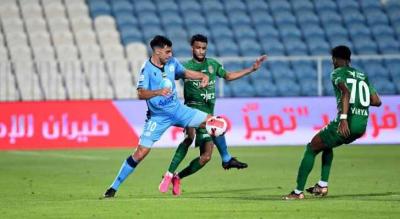 شباب الأهلي يتوج باللقب الدوري الإماراتي