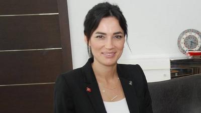 ملكة جمال تركيا تفوز  بمقعد نيابي