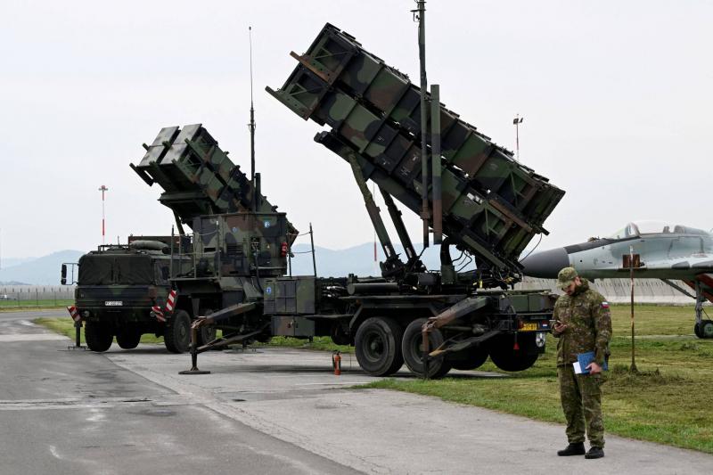 الباتريوت الأميركي يسقط صاروخًا روسيًا فرط صوتي في أوكرانيا