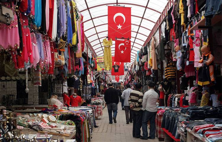 آمال انتعاش الأسواق التركية 