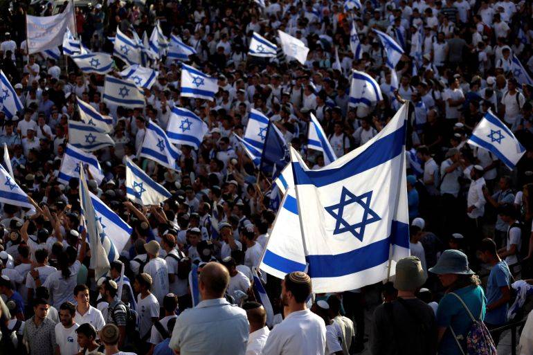 ما حكاية مسيرة الأعلام السنوية في إسرائيل؟