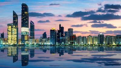 نصف الناتج المحلي لأبو ظبي في 2022 من القطاعات غير النفطية