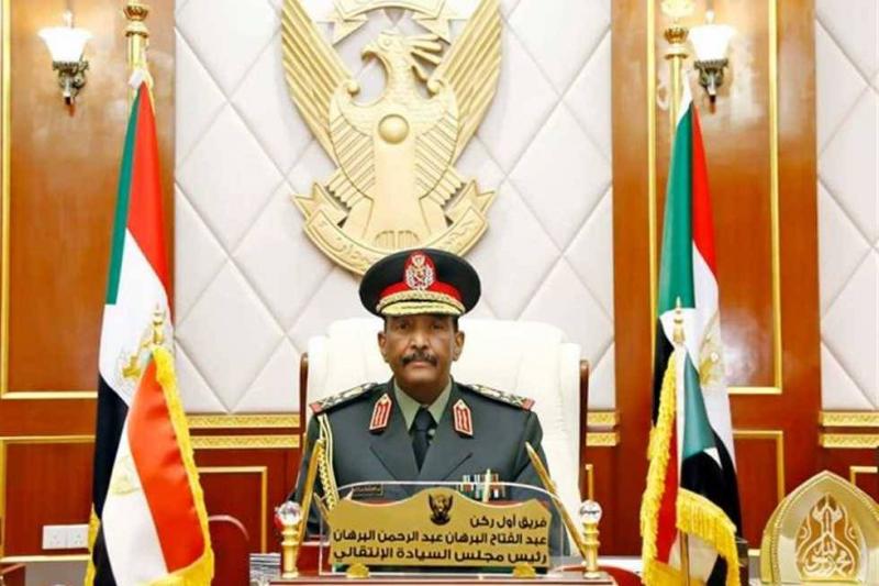 رئيس المجلس السيادي السوداني للوزراء أتيتم من رغبة الشعب بالتغيير