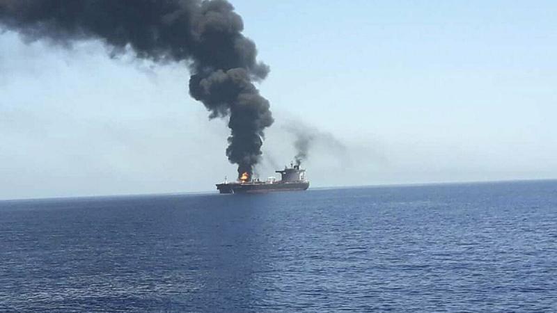 وزير الدفاع الإسرائيلي يحمل إيران مسؤولية الهجوم على سفينة قبالة سواحل سلطنة عمان