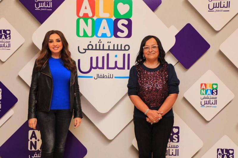 الفنانة أنغام تزور مستشفى الناس وتدعم الأطفال