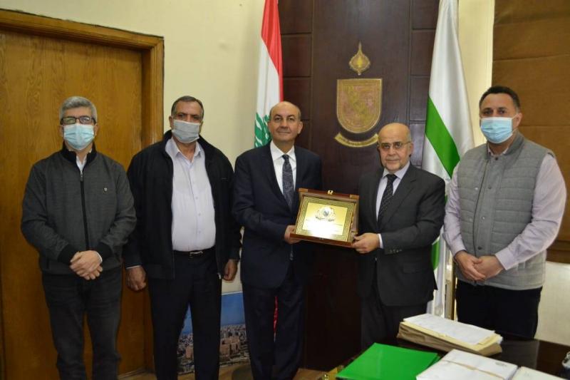 السفير التركي في لبنان يزور طرابلس مودعاً