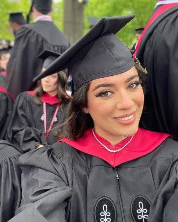 نادين ويلسون نجيم تتخرج من جامعة هارفرد
