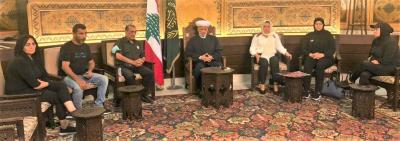 دريان التقى وفدا من أهالي شهداء فوج إطفاء بيروت والمرفأ