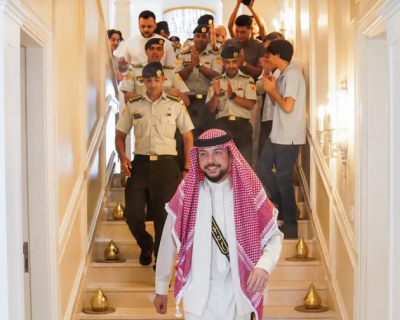 بالفيديو- حمّام عريس الأردن الأمير الحسين