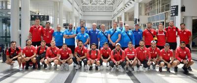 بعثة المنتخب الوطني تغادر الى 
