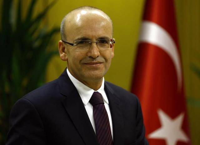 وزير المالية: الإقتصاد التركي سيعود إلى 