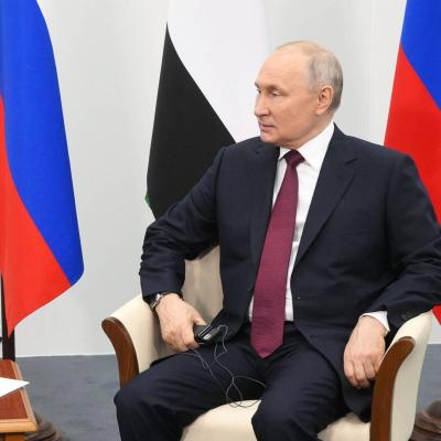 بوتين: الغرب تخلى عن التسوية السلمية.. و