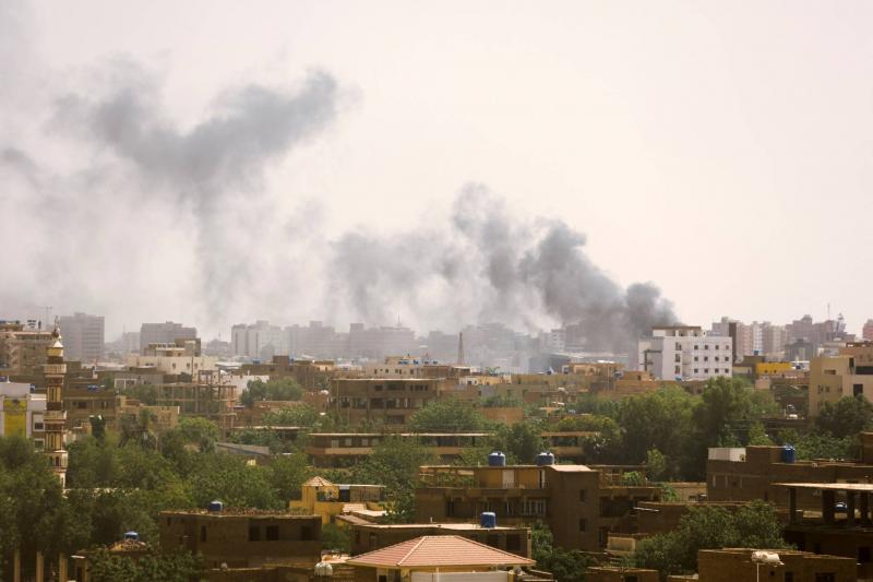 الجيش السوداني يتهم الدعم السريع بقتل والي غرب دارفور