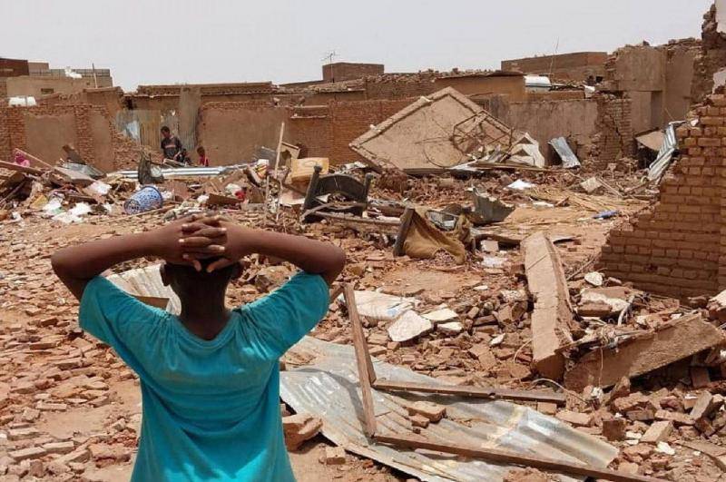 مقتل 17 بينهم 5 أطفال بضربة جوية في الخرطوم