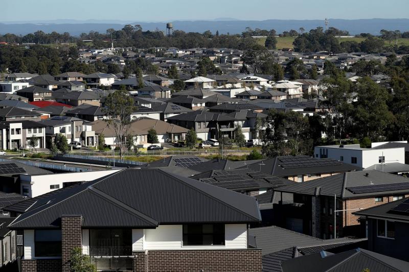 أستراليا تتعهّد بتقديمات مالية لتوفير منازل بأسعار 