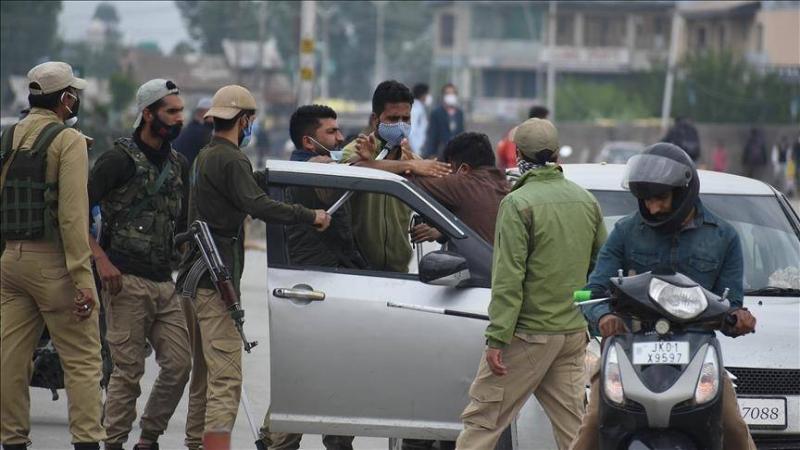 الشرطة الهندية: مقتل 5 مسلحين أجانب في كشمير