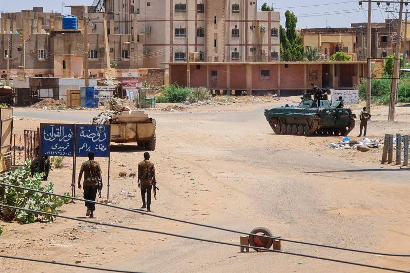 قوات الدعم السريع في السودان تقول إنها سيطرت على معسكر للشرطة