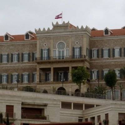 جلسة حكومية على وقع اشتباكات وزارية