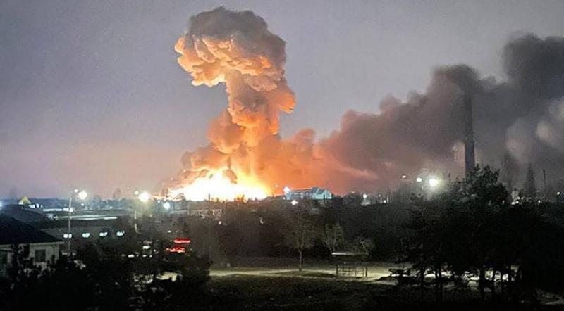 دوي إنفجارات في وسط أوكرانيا بعد ضربةٍ جويةٍ روسية