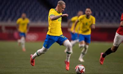صديقة لاعب في 