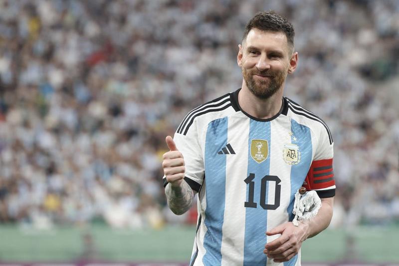لاعب برشلونة السابق يحذر ميسي من أهم مخاطر الدوري الأميركي