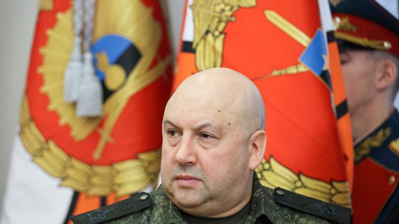الجنرال الروسي سيرغي سوروفكين قيد الإعتقال؟